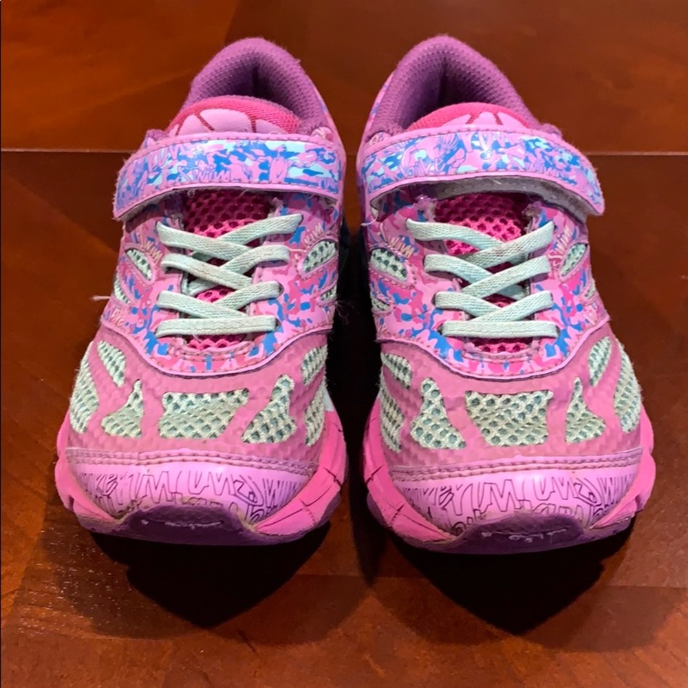ASICS athletic shoes girls size 11